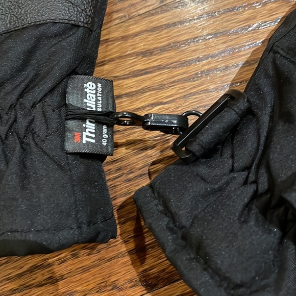 Youth Waterproof Winter Gloves - Picture 5 of 5